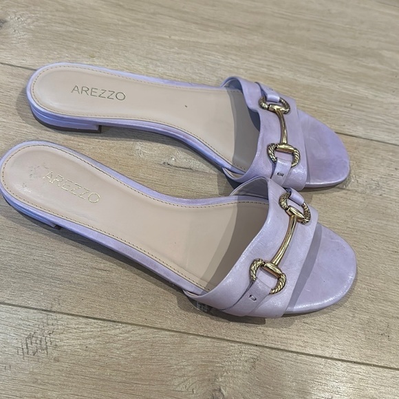 Arezzo leather lavender slides 40 - Picture 2 of 3